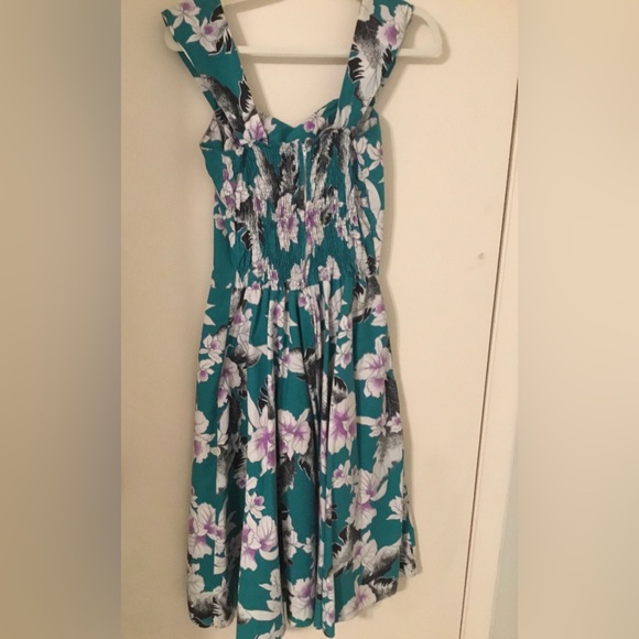 Rare 1980’s Vintage Hawaiian Floral Teal fitted sundress with Purple Accents - Picture 2 of 6